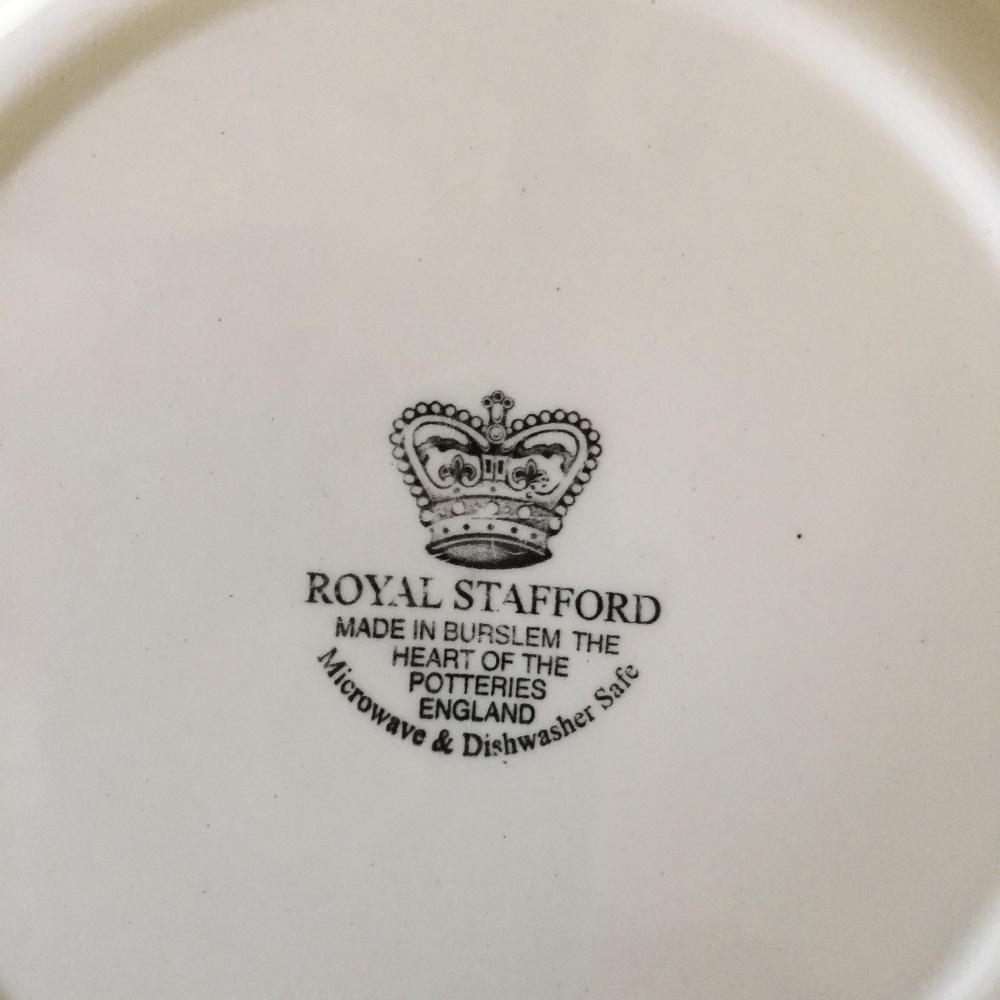 RARE ROYAL OVERHOUSE THE CAFE THE MENU ROYAL STAFFORD SHENANGO COLLECTIBLE - Picture 7 of 8
